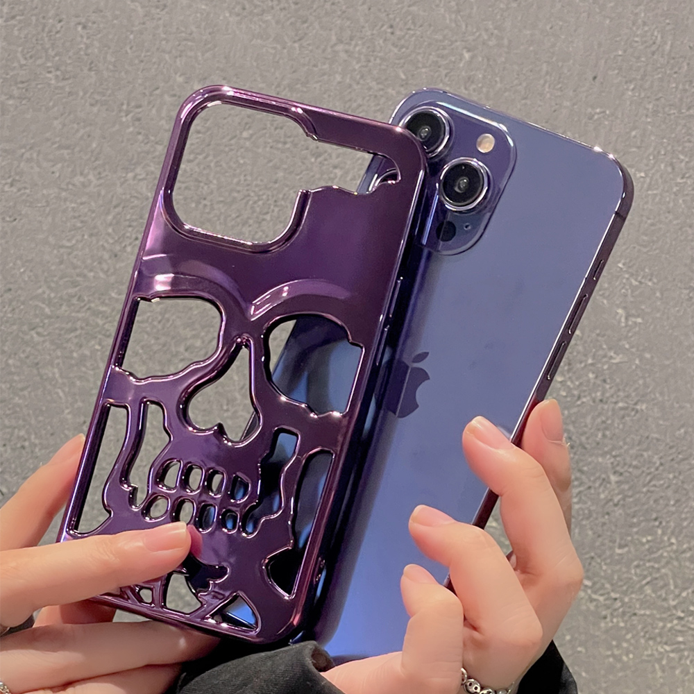 come4buy.com-Hollow 3d Skull Calous Phone Case for iPhone 14