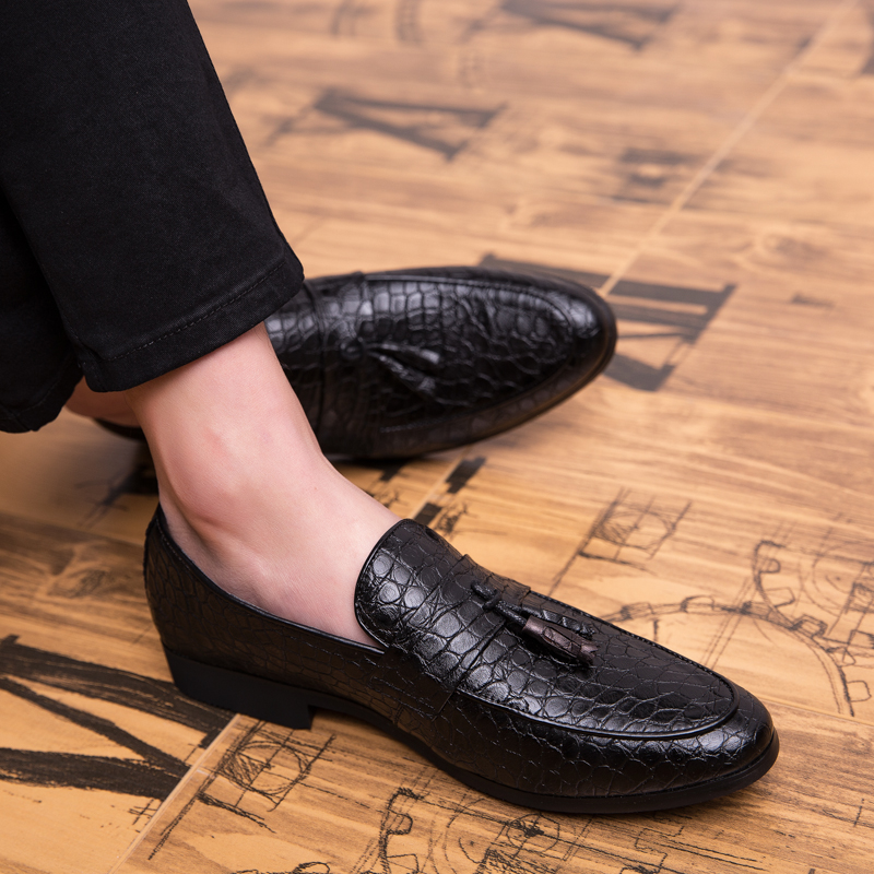 come4buy.com-Men Formal Business Shoes Luxury Leather Loafers Tassels Shoes