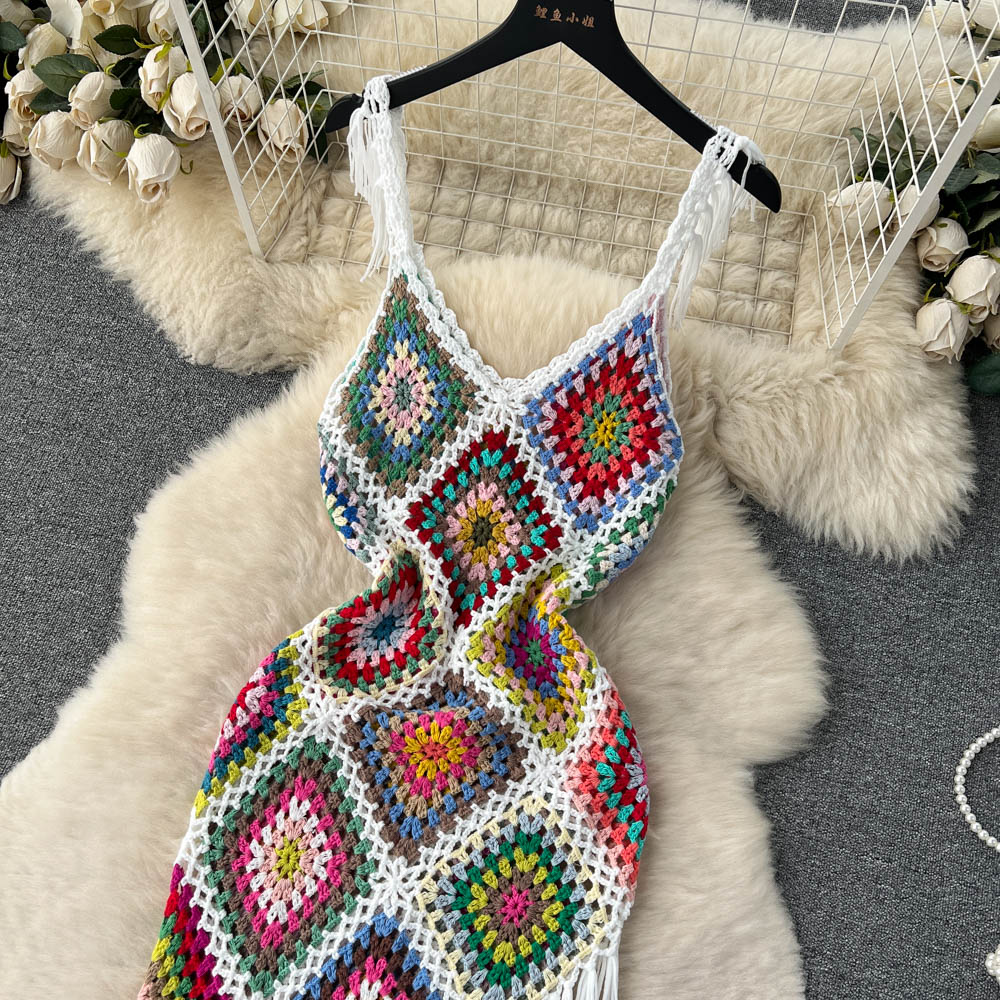 come4buy.com-Plaid Elastic Tassel ဂါဝန်ရှည် Irregular Knitted Backless Maxi Dress